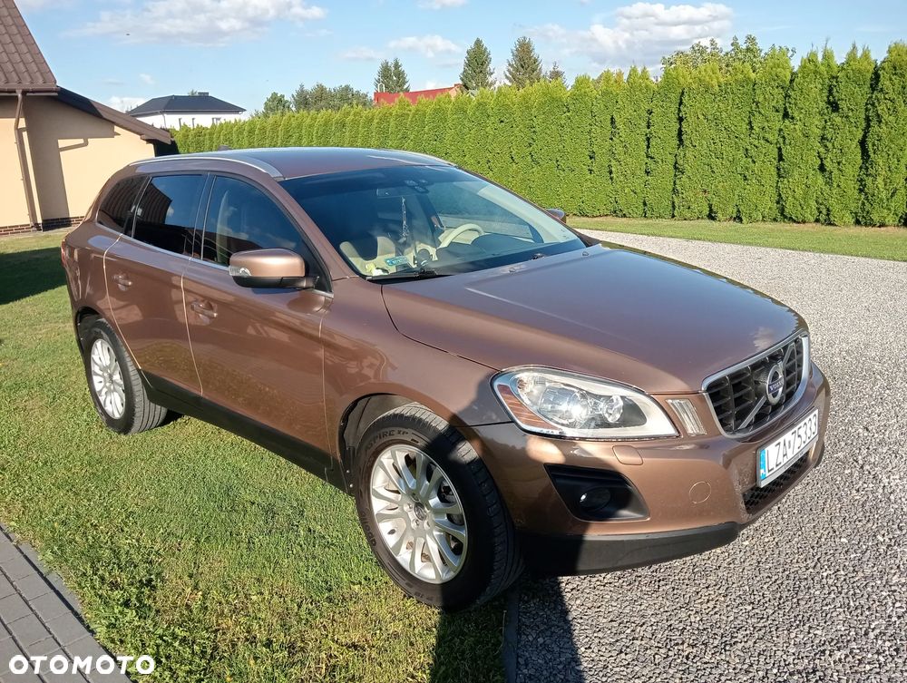 Volvo Xc 60 2010 photo 2