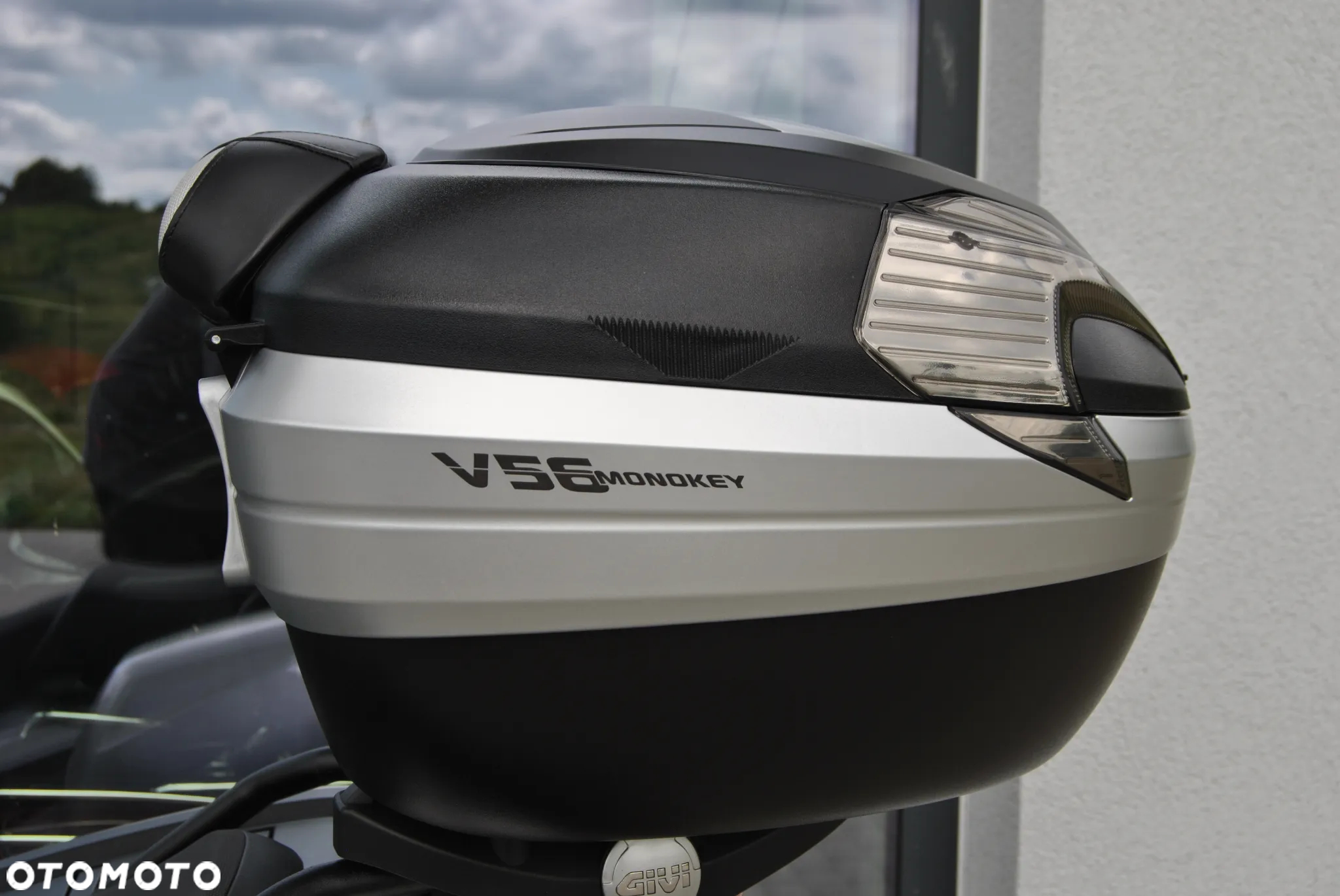 Yamaha FJR - 28