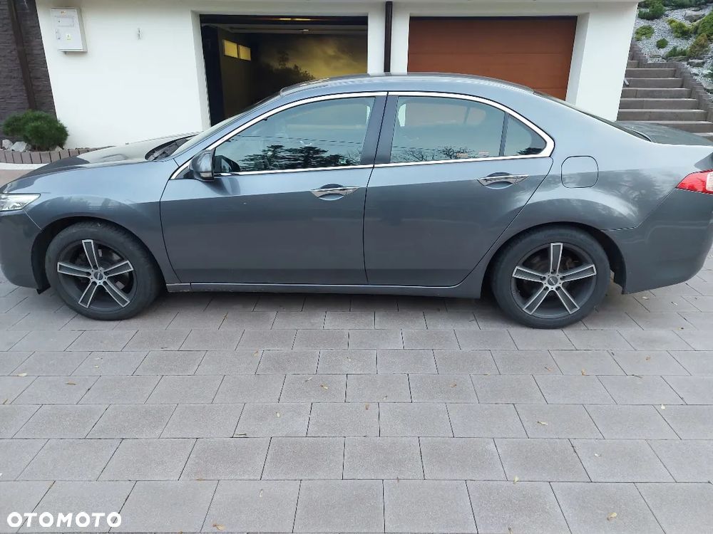 Honda Accord 2.0 Lifestyle - 13