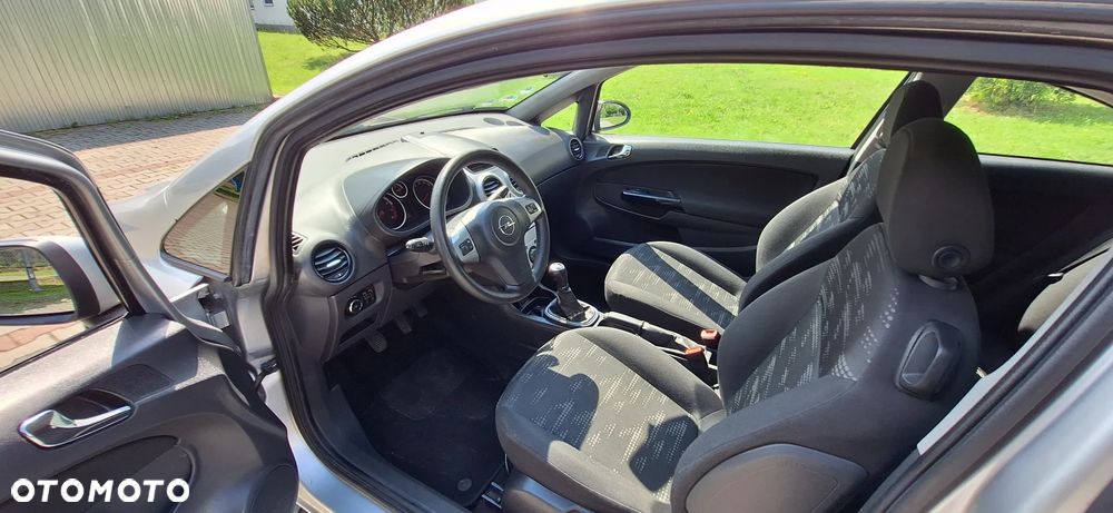 Opel Corsa 1.2 16V Enjoy - 6