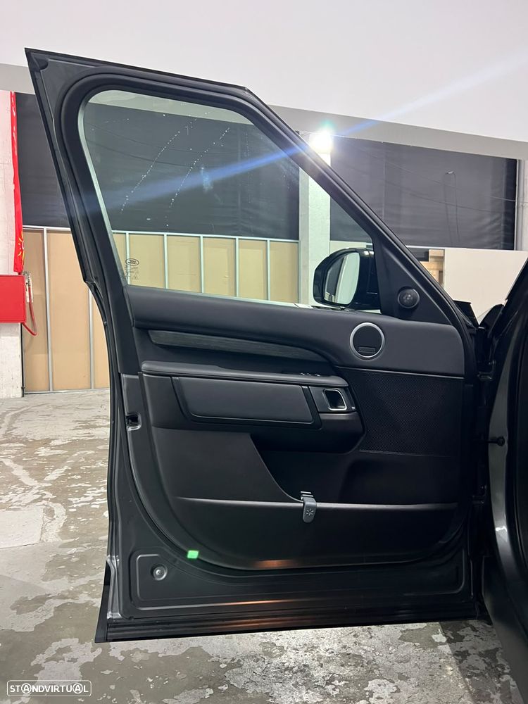 Land Rover Discovery 2.0 SD4 HSE Lusury Auto - 38