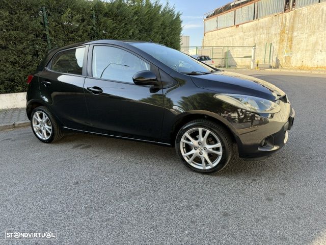 Mazda 2 1.3 90th Anniversary - 4