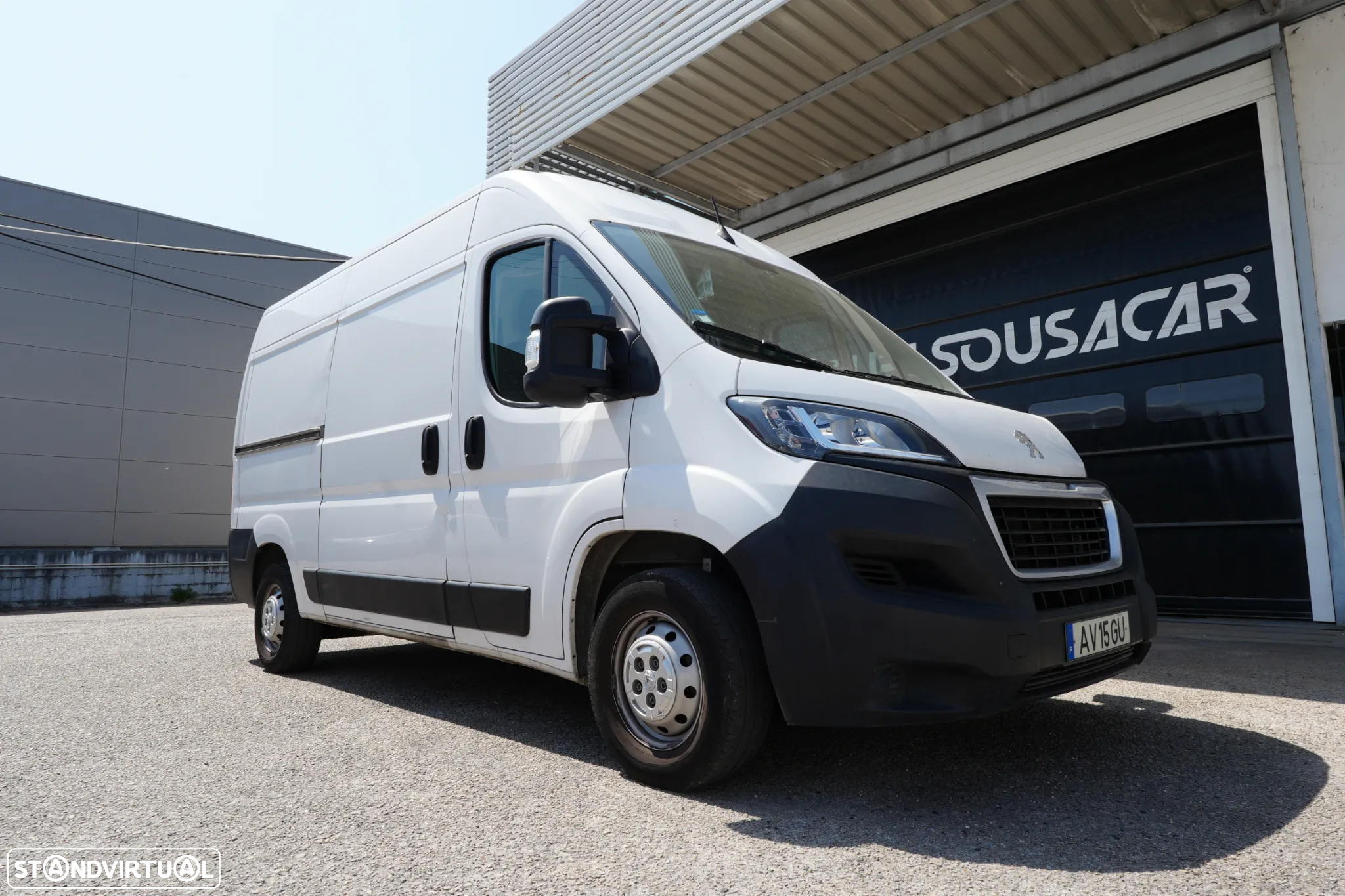 Peugeot Boxer Frio Isotermica 2.2BlueHDI 140cv - 2