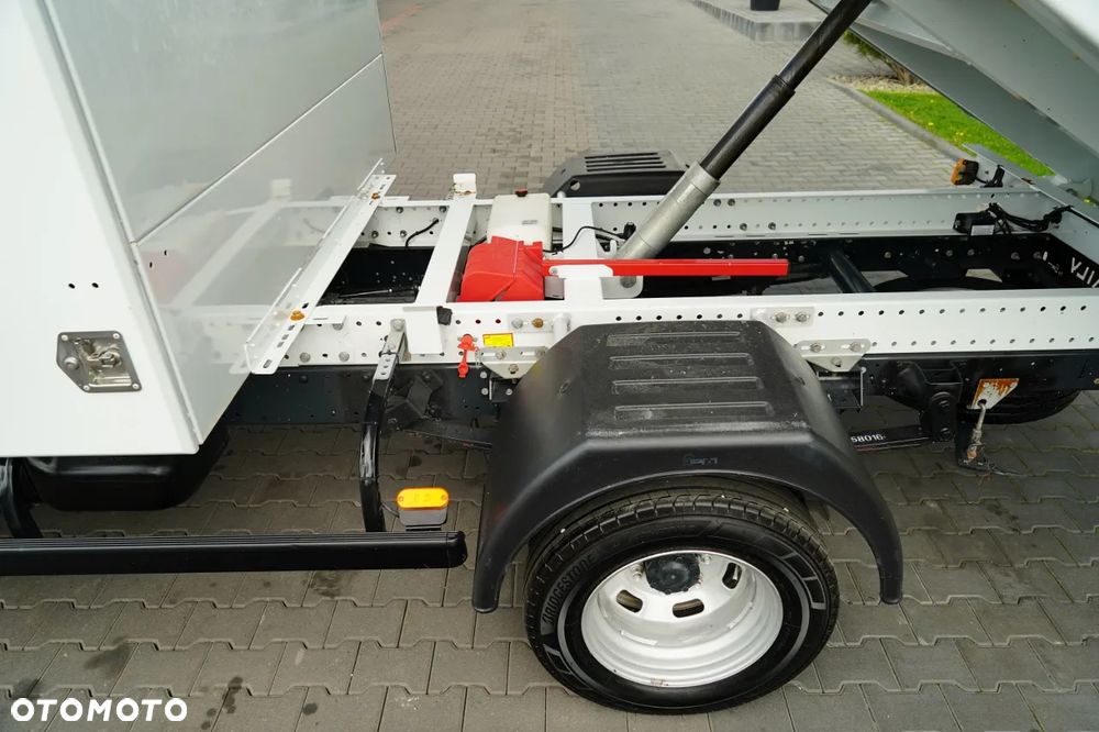 Iveco DAILY 35-160 / WYWROTKA ALUMINIOWA / BRYGADÓWKA - 6 MIEJSC / BLIŹNIAK / MANUAL / - 10
