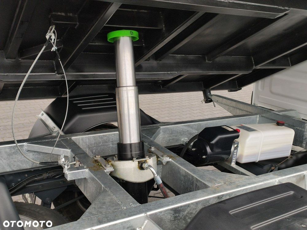 Iveco Daily 35C14 - 9