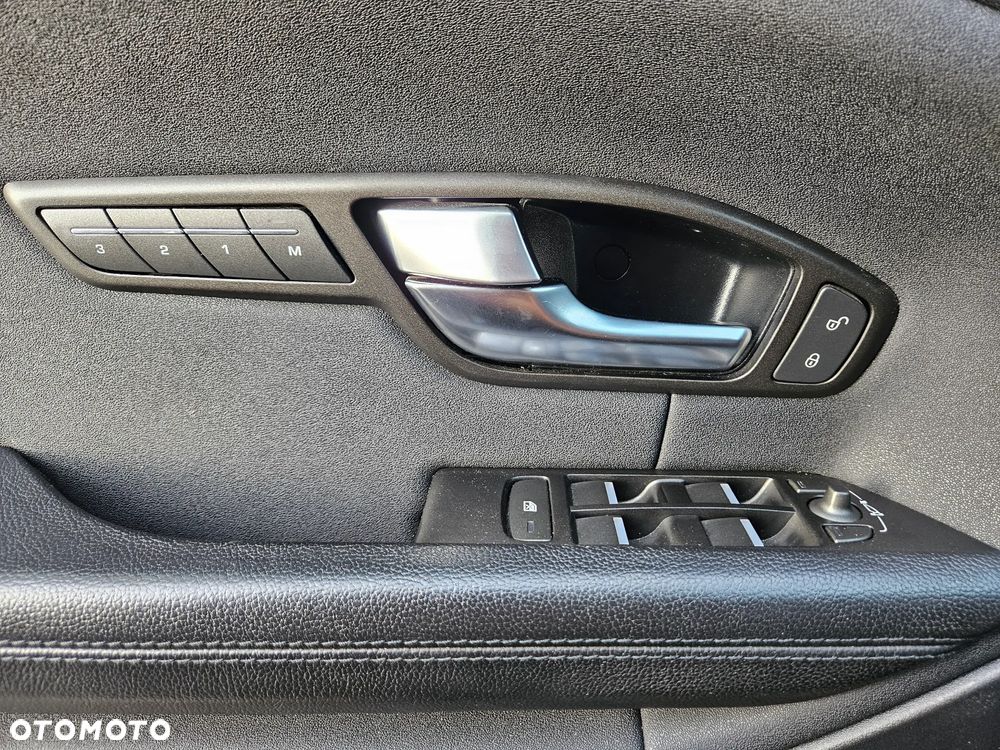 Land Rover Range Rover Evoque - 8