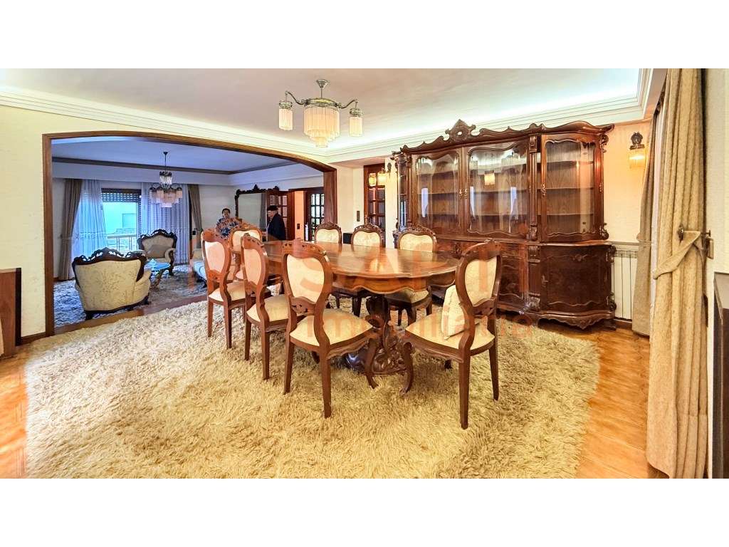 Moradia T6 - Maia / Vila do Conde / Porto - Grande imagem: 4/29