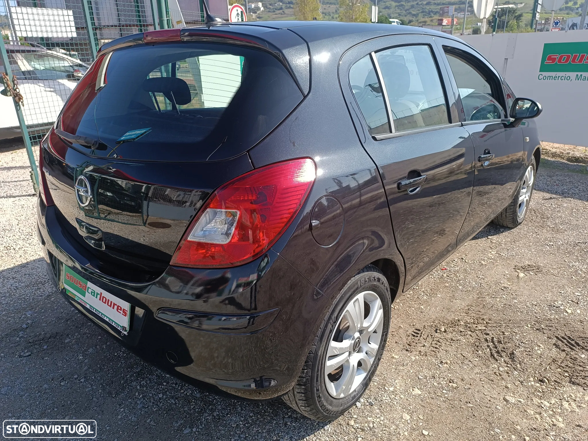 Opel Corsa 1.2 Enjoy FlexFuel - 12