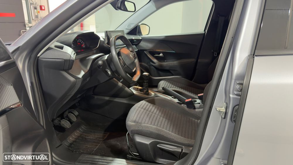 Peugeot 2008 Benzin 100 Style - 14