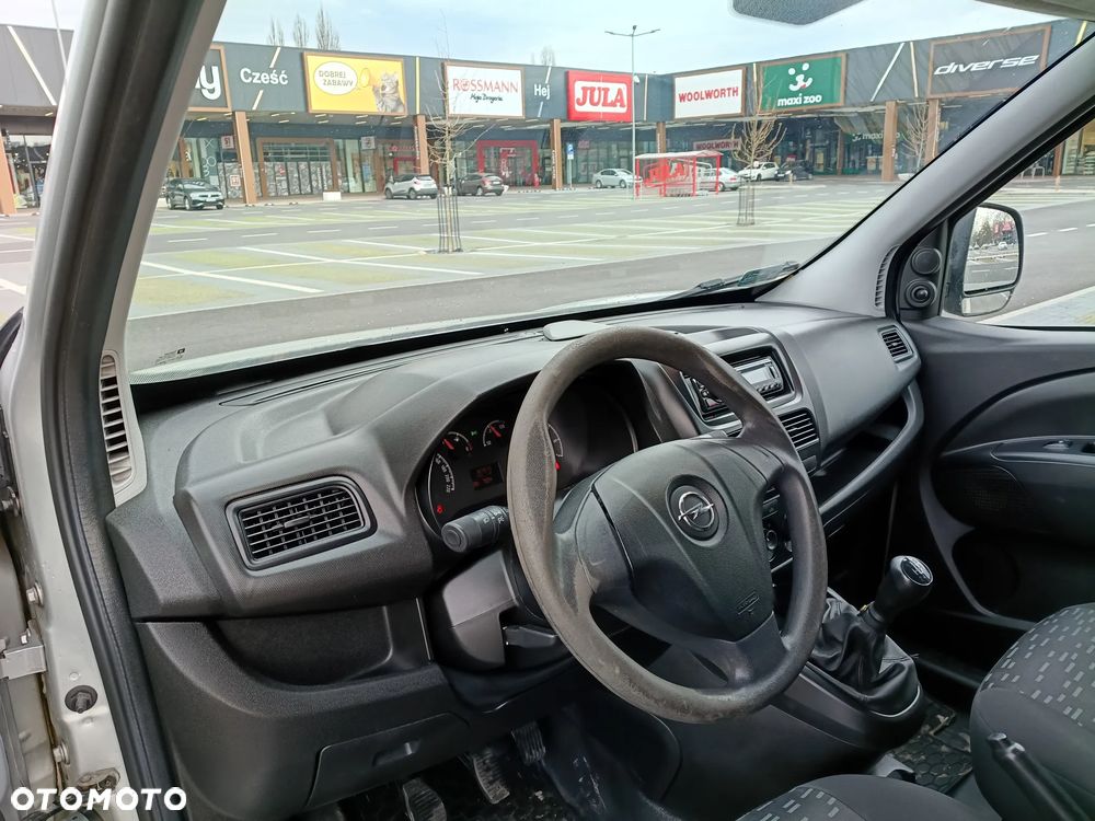 Opel Combo - 9