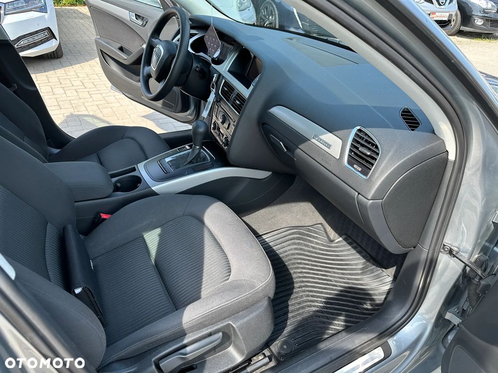 Audi A4 Limousine - 21