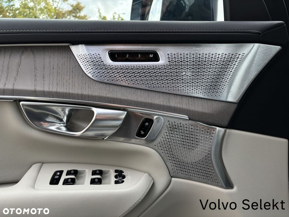 Volvo XC 90 - 13