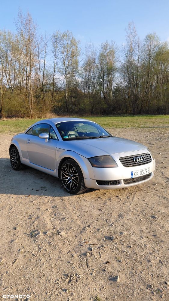 Audi TT Coupé 1.8T - 1