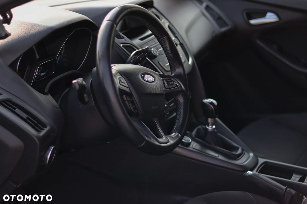 Ford Focus 1.5 TDCi Platinium X ASS - 11