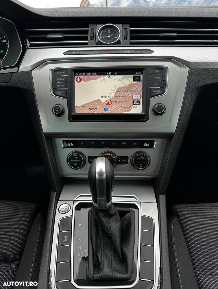 Volkswagen Passat 2.0 TDI DSG (BlueMotion Technology) Comfortline - 15