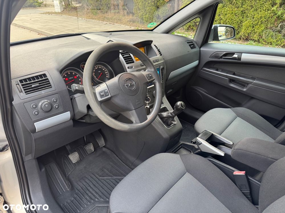 Opel Zafira 1.8 Elegance - 11