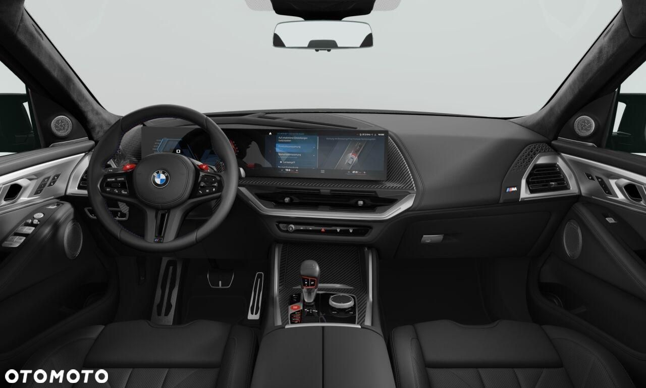 BMW XM - 4