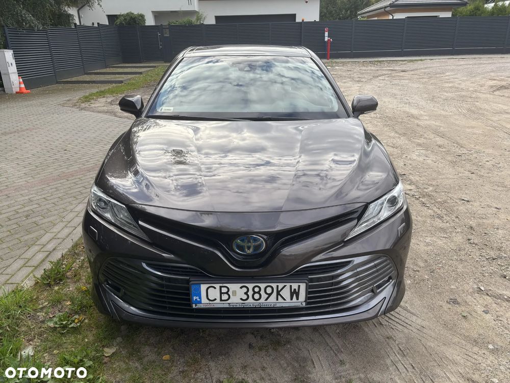 Toyota Camry 2.5 Hybrid Executive CVT - 2