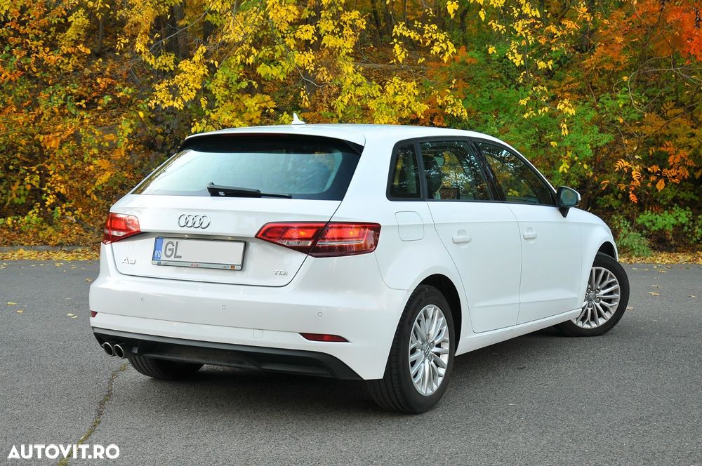 Audi A3 2.0 TDI S tronic Sport - 22