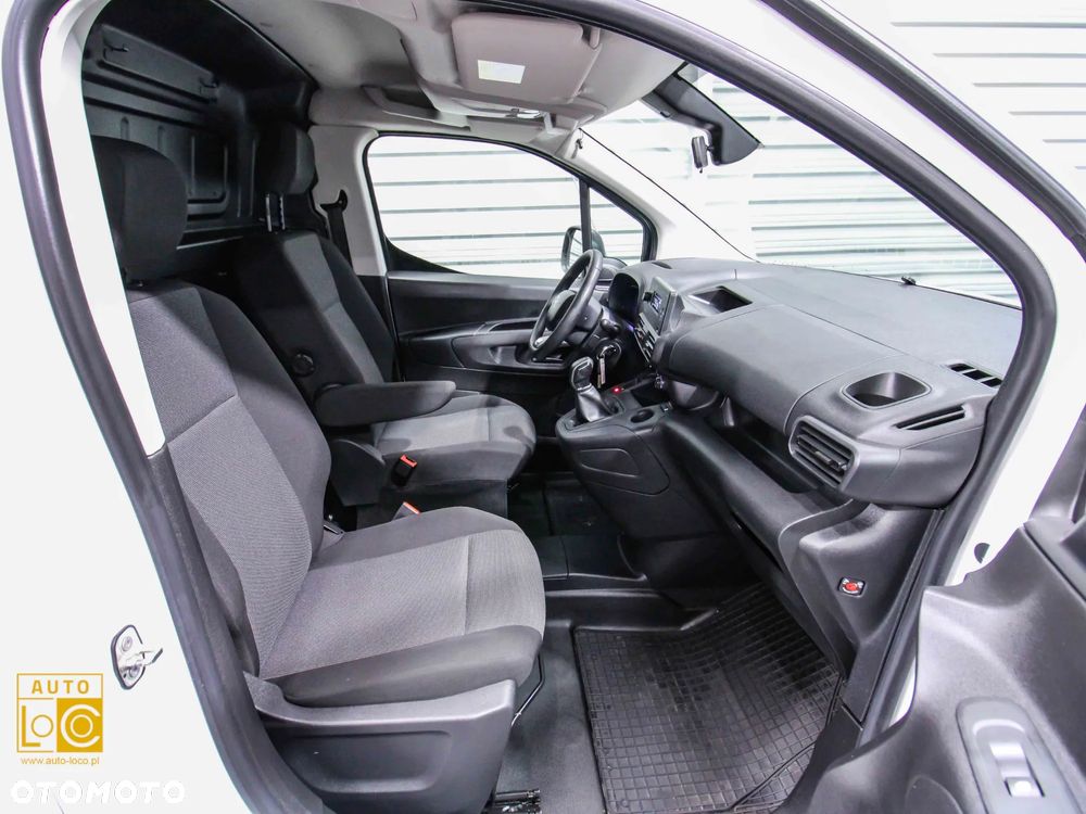 Citroën BERLINGO FURGON LONG L2 - 10