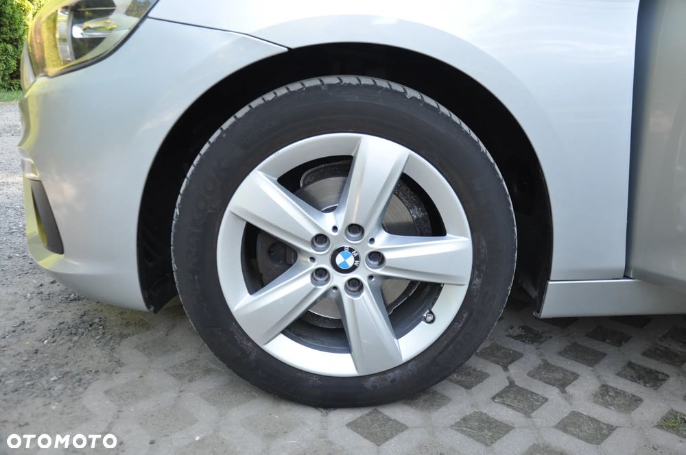 BMW Seria 2 218d Luxury Line - 13