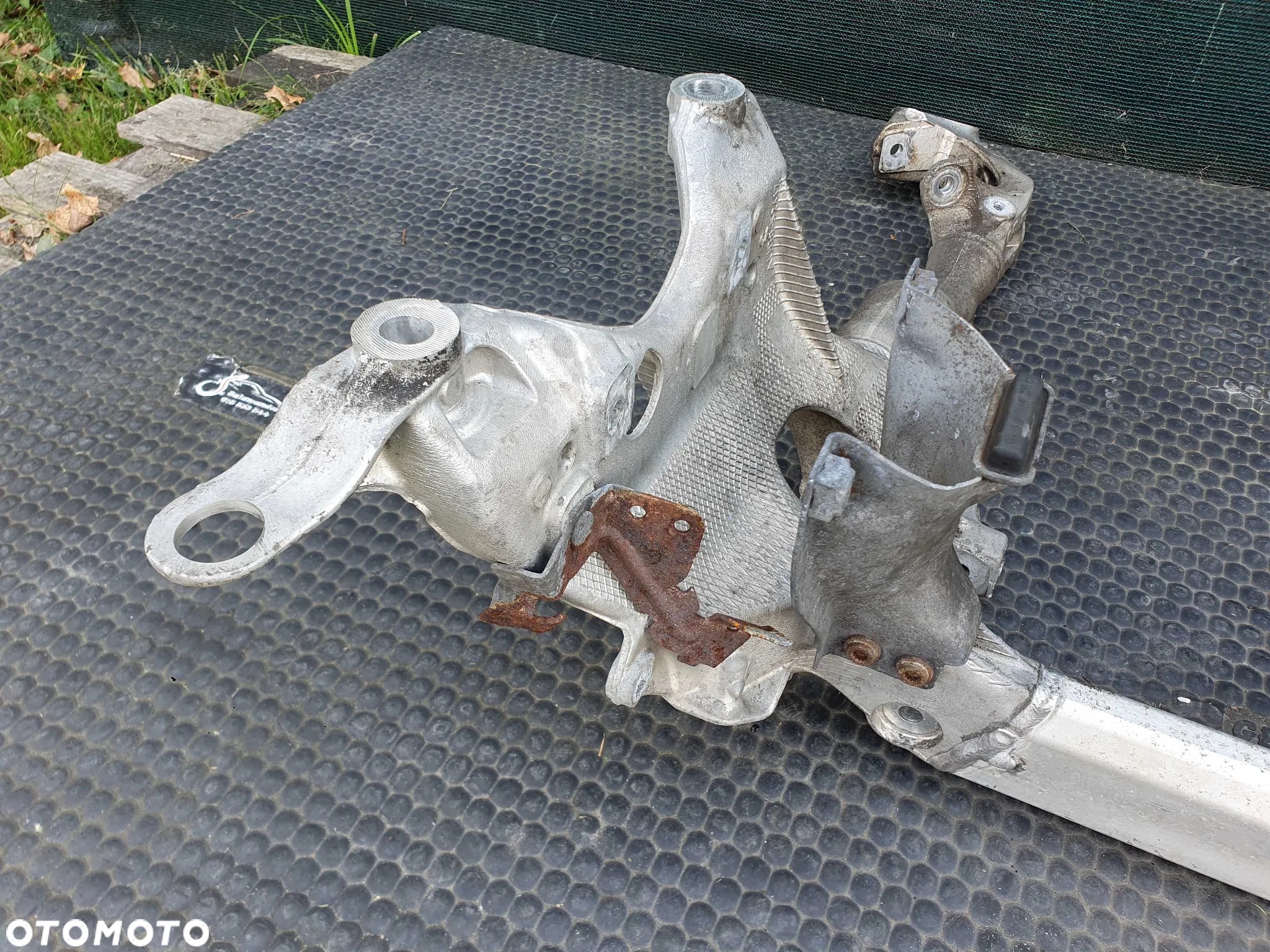 Sanki 8T0399315J Belka Wózek Zawieszenia Trawers Przod Przednia Audi A4 B8 A5 8T - 3