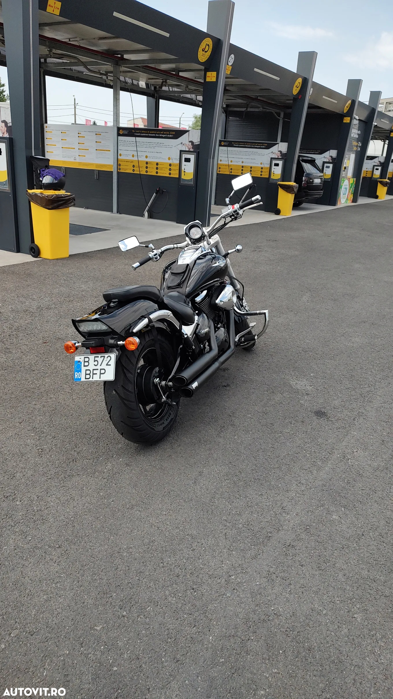 Suzuki Intruder M800 - 10