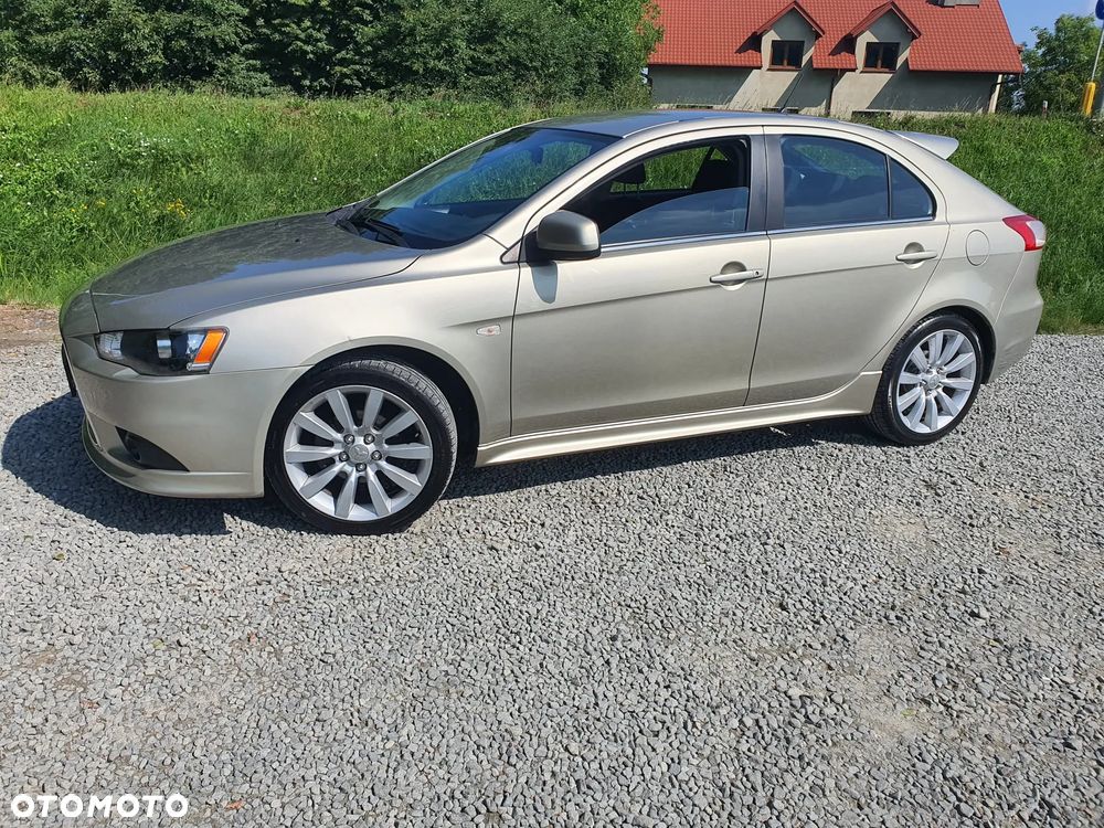 Mitsubishi Lancer 1.8 Intense - 4