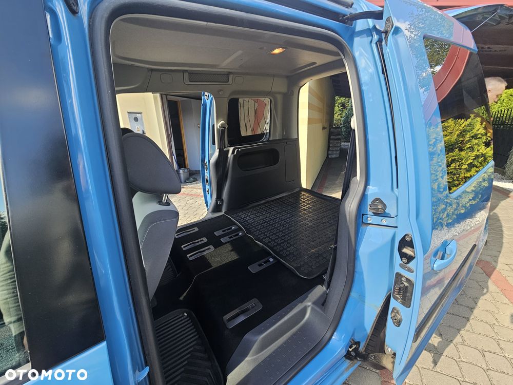 Volkswagen Caddy 1.6 TDI Comfortline - 17