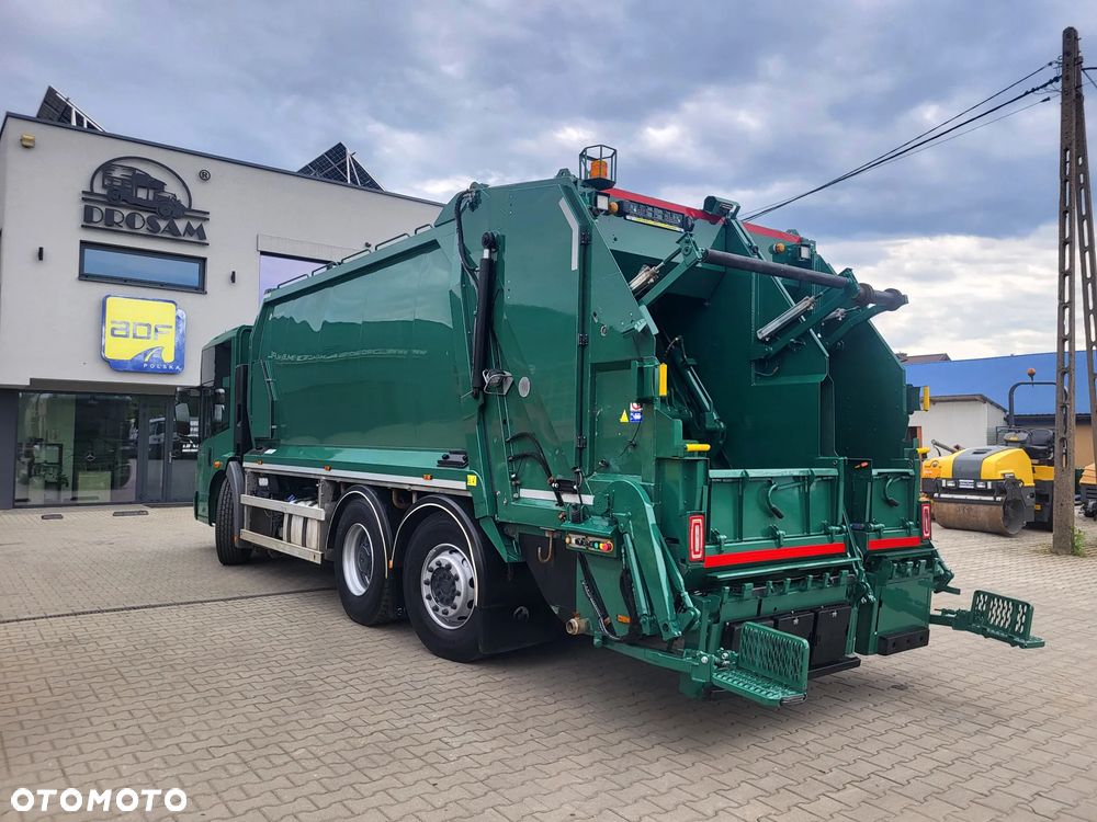 Mercedes-Benz Econic - 9