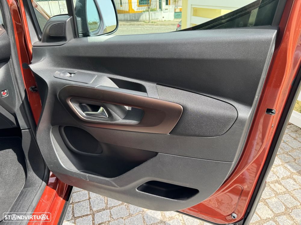 Peugeot Rifter 1.5 BlueHDi Long GT Line EAT8 - 35