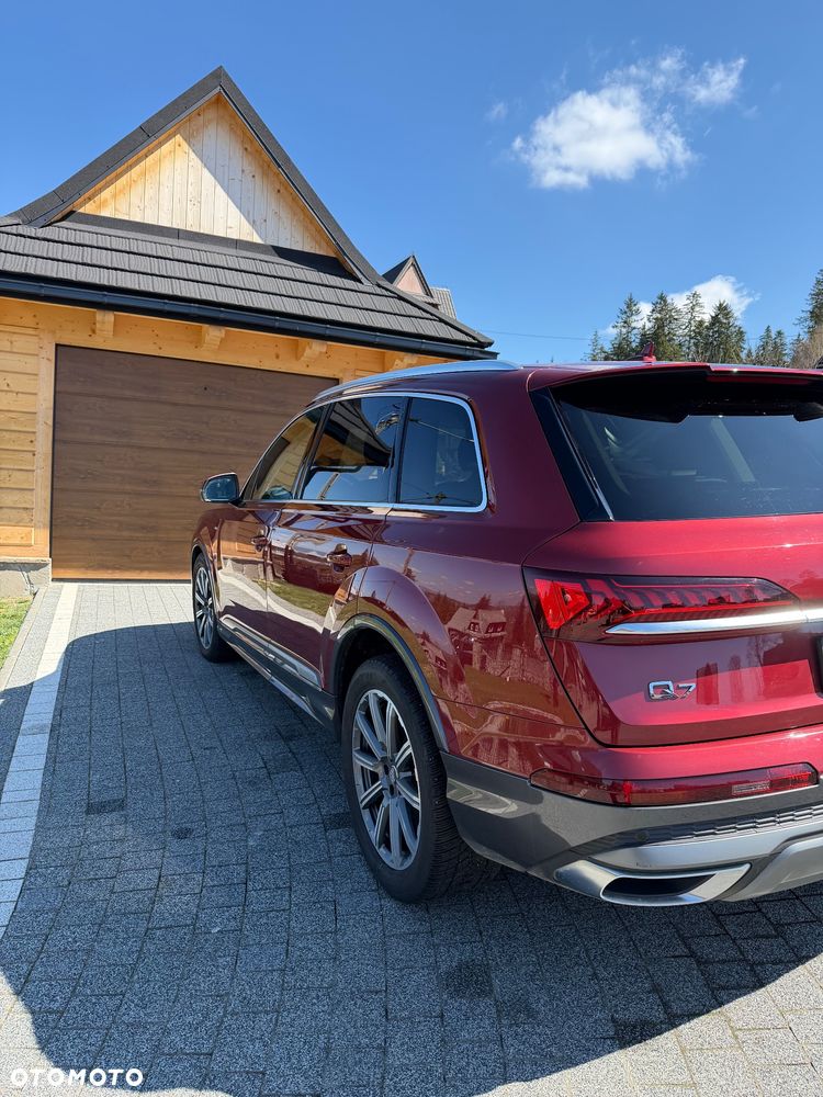 Audi Q7 - 7