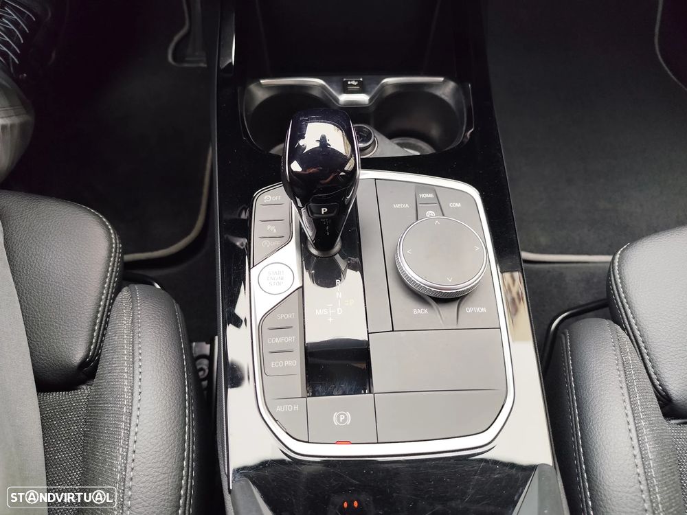 BMW 118 i Line Sport Auto - 23