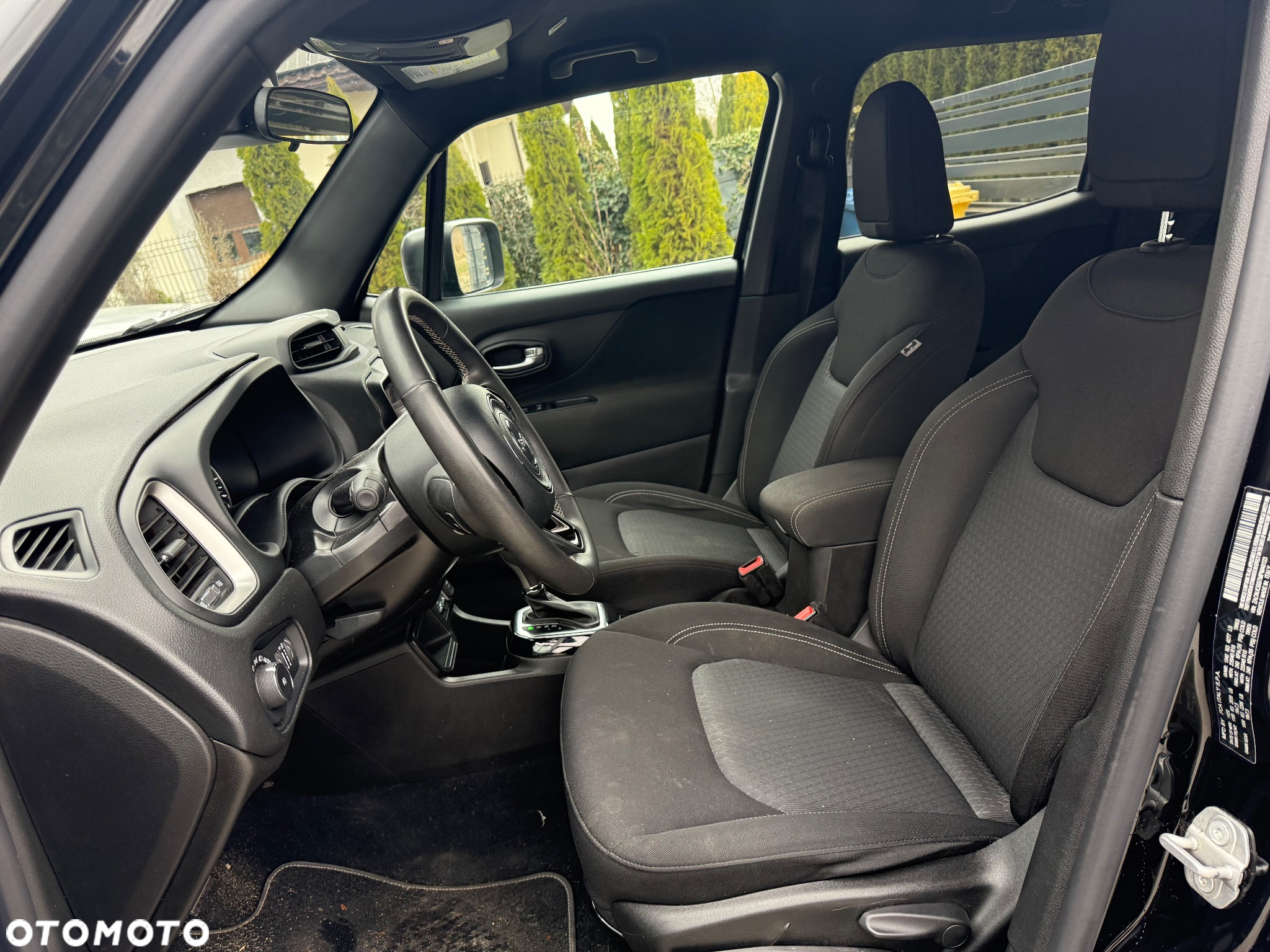 Jeep Renegade - 8