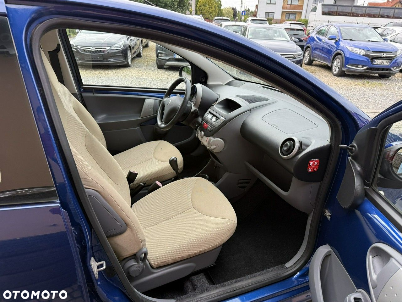 Peugeot 107 1.0 Happy - 15