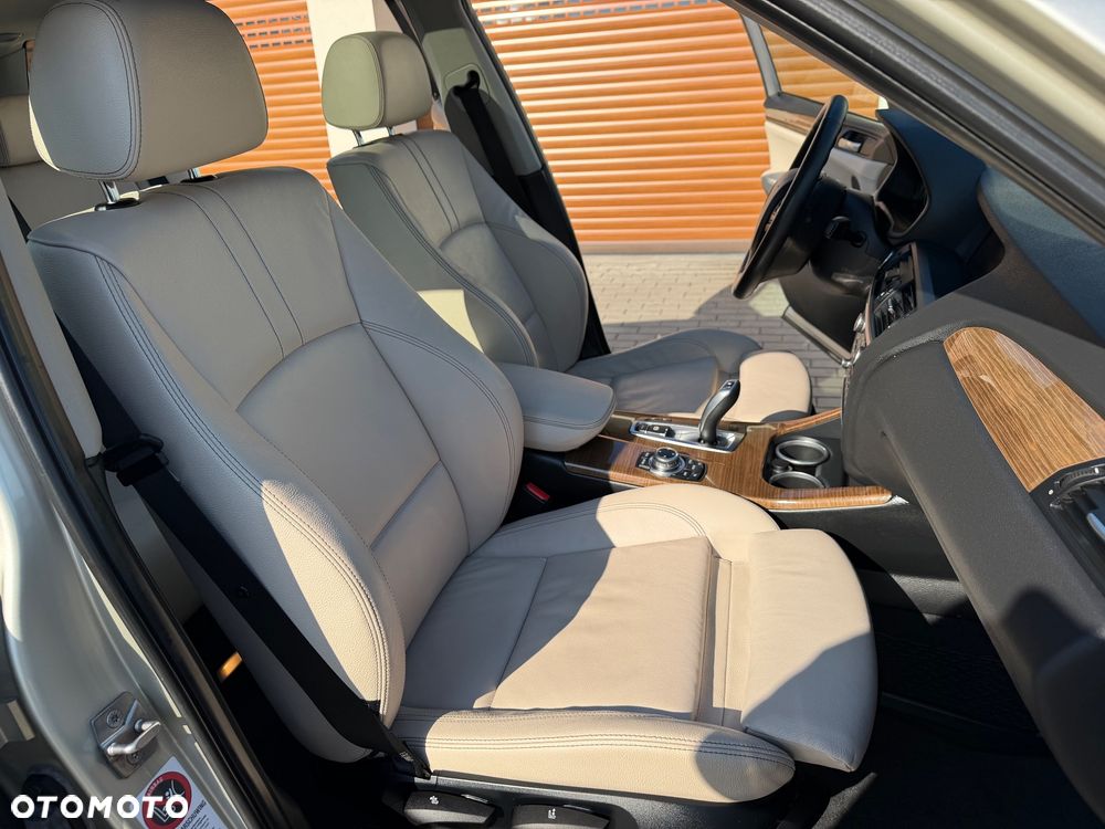 BMW X3 xDrive20d - 12