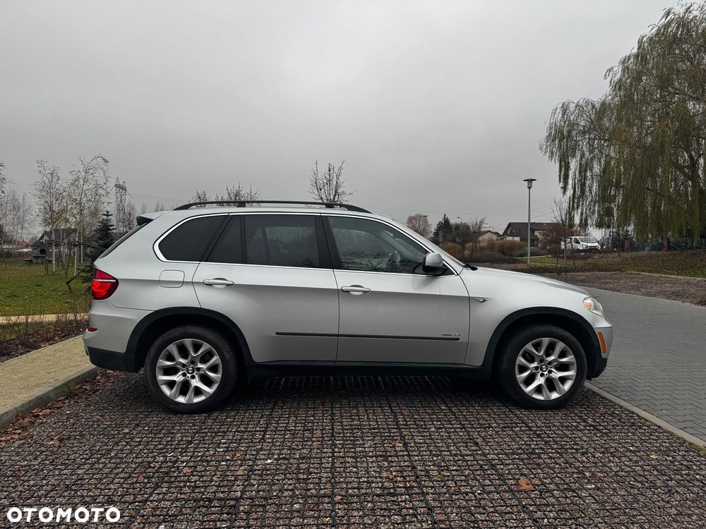 BMW X5 xDrive35i Edition Exclusive - 7