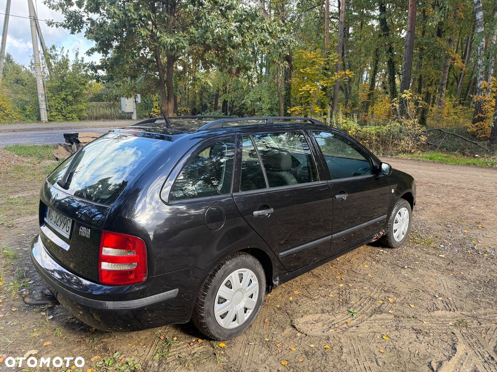 Skoda Fabia 1.4 16V Comfort - 5