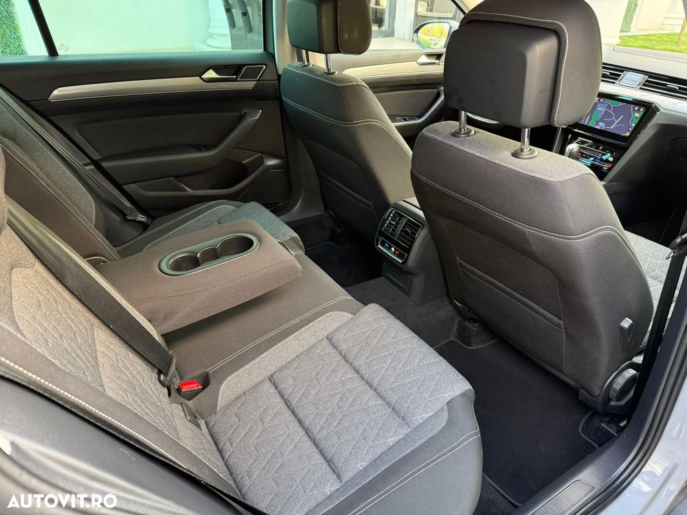 Volkswagen Passat 2.0 TDI SCR DSG Business - 6