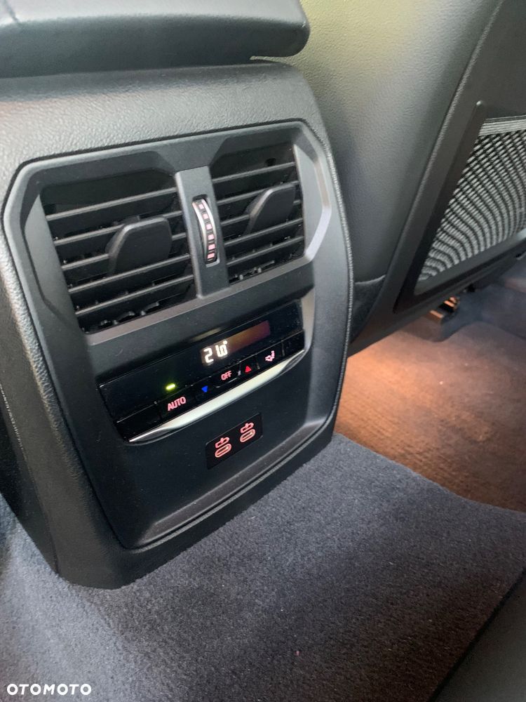 BMW Seria 3 320d mHEV M Sport sport - 13