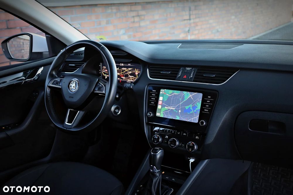 Skoda Octavia 2.0 TDI Style DSG - 17