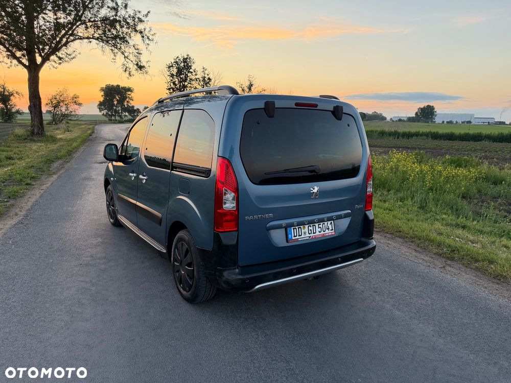 Peugeot Partner HDi FAP 110 Family - 4