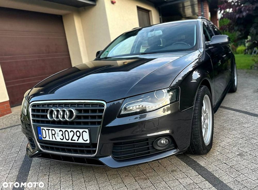 Audi A4 Avant - 22