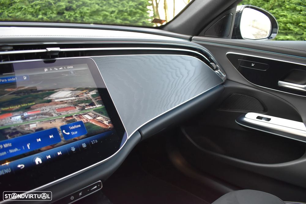 Mercedes-Benz E 300 Standard - 9