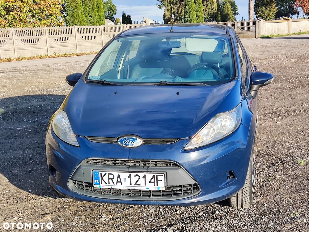 Ford Fiesta 2010 photo 4