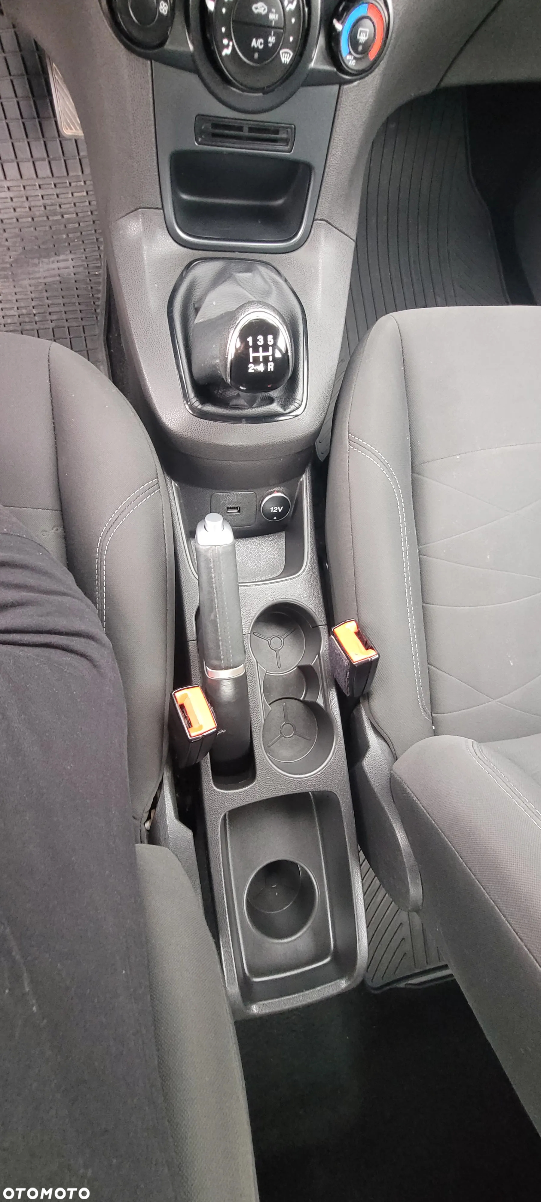 Ford Fiesta 1.5 TDCi Silver X - 9