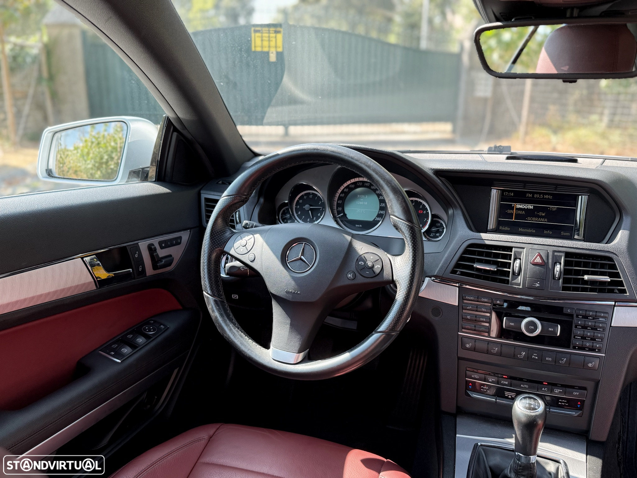 Mercedes-Benz E 200 CGi Avantgarde BlueEfficiency - 17