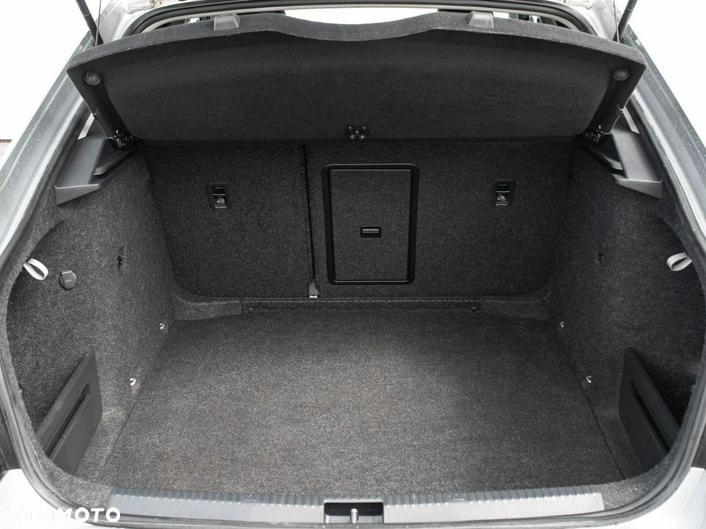 Skoda Octavia 2.0 TSI DSG Style - 28