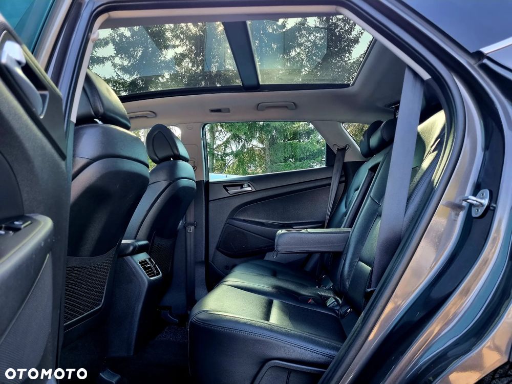 Hyundai Tucson 2.0 CRDi 4WD Automatik Premium - 11