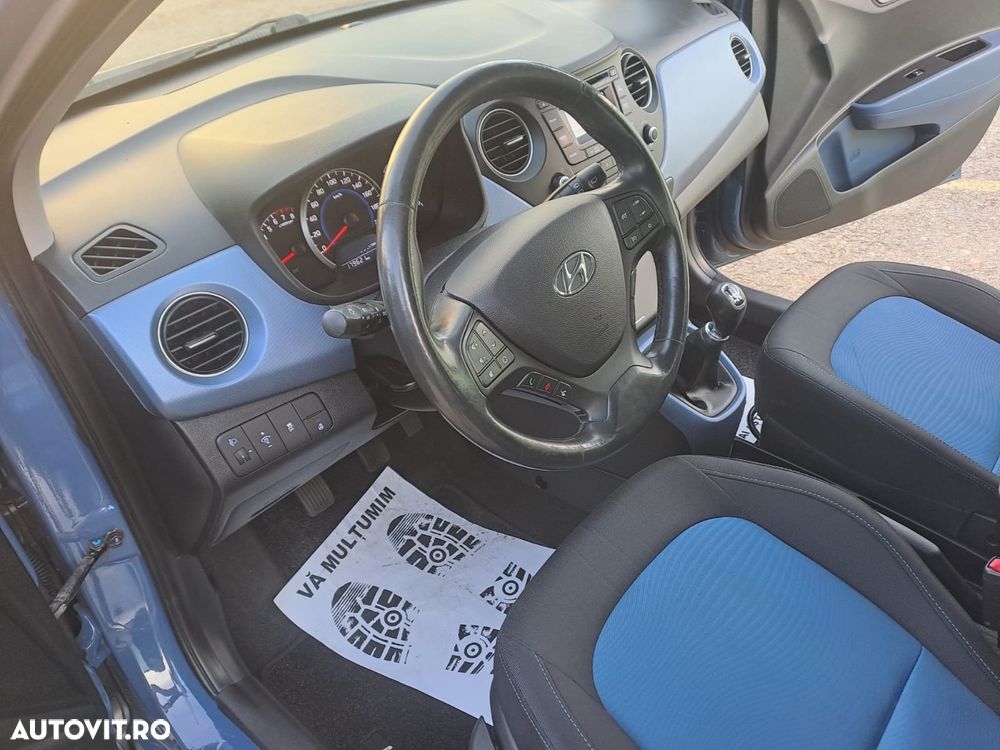 Hyundai i10 1.0 Fifa World Cup Edition - 14